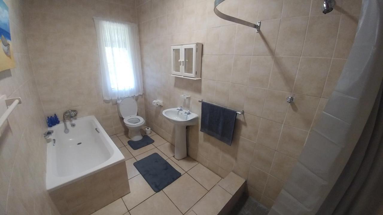 Four Seasons Self-Catering Guest House Граскоп Экстерьер фото